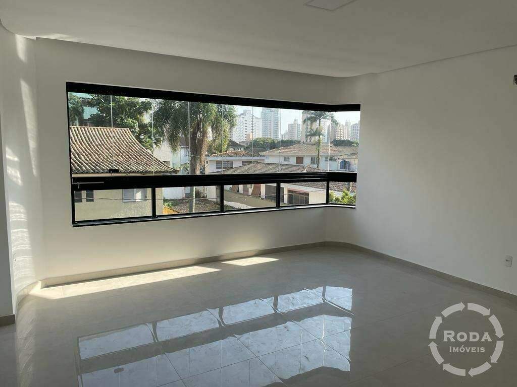 Casa à venda no Embaré: 