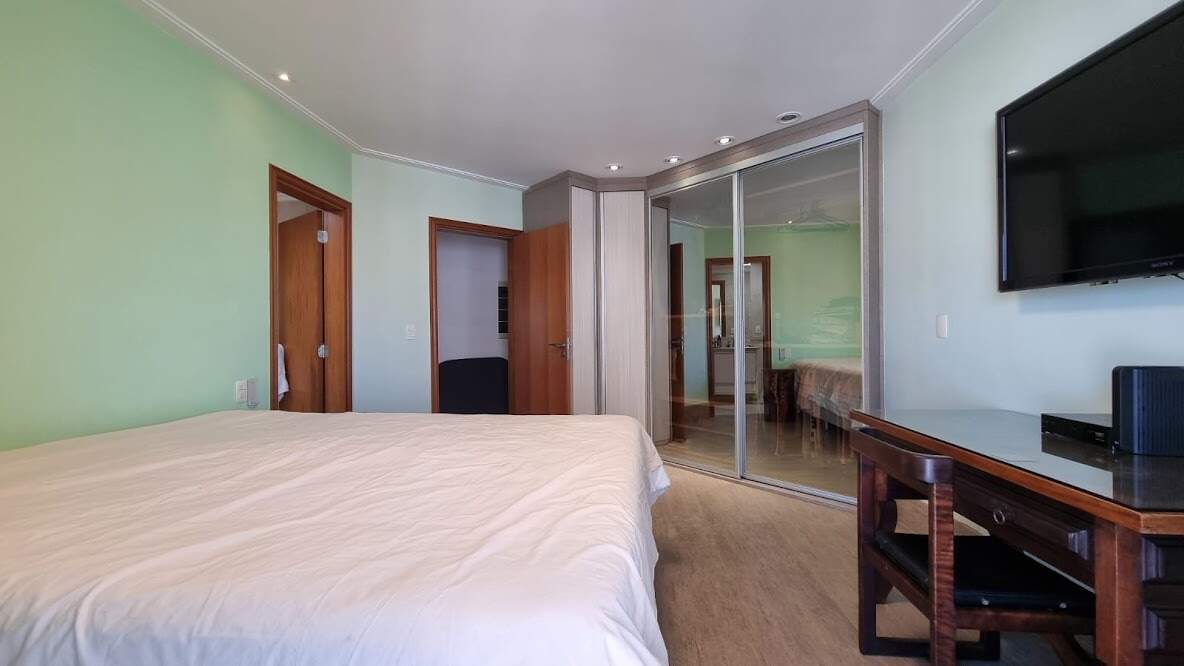 Apartamento à venda no Ponta da Praia: 