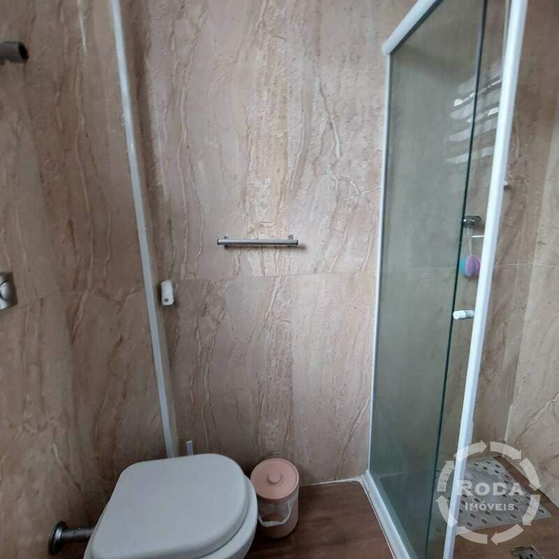 Sobrado à venda no Encruzilhada: 