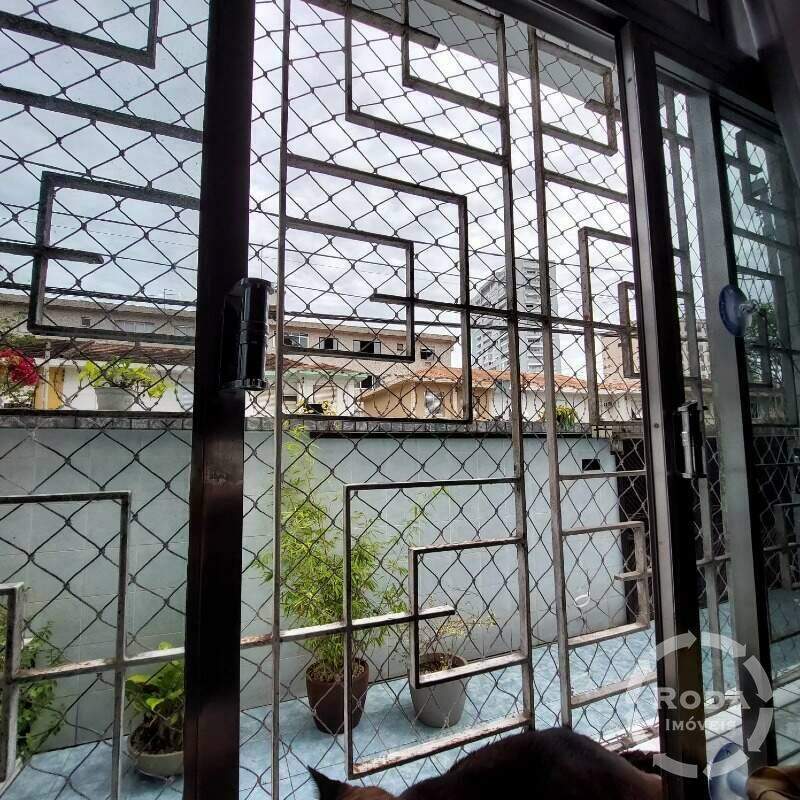 Sobrado à venda no Encruzilhada: 