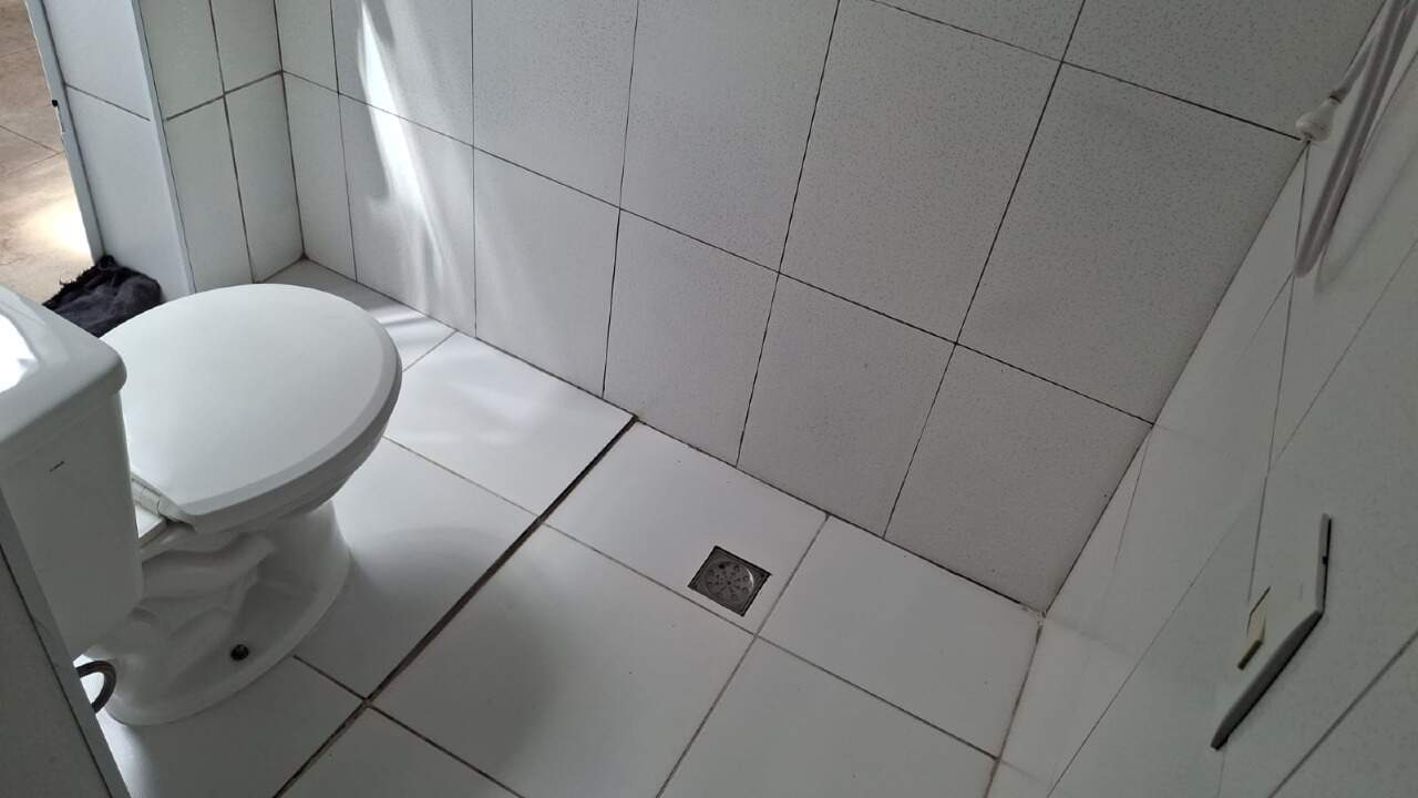 Casa à venda no Embaré: 