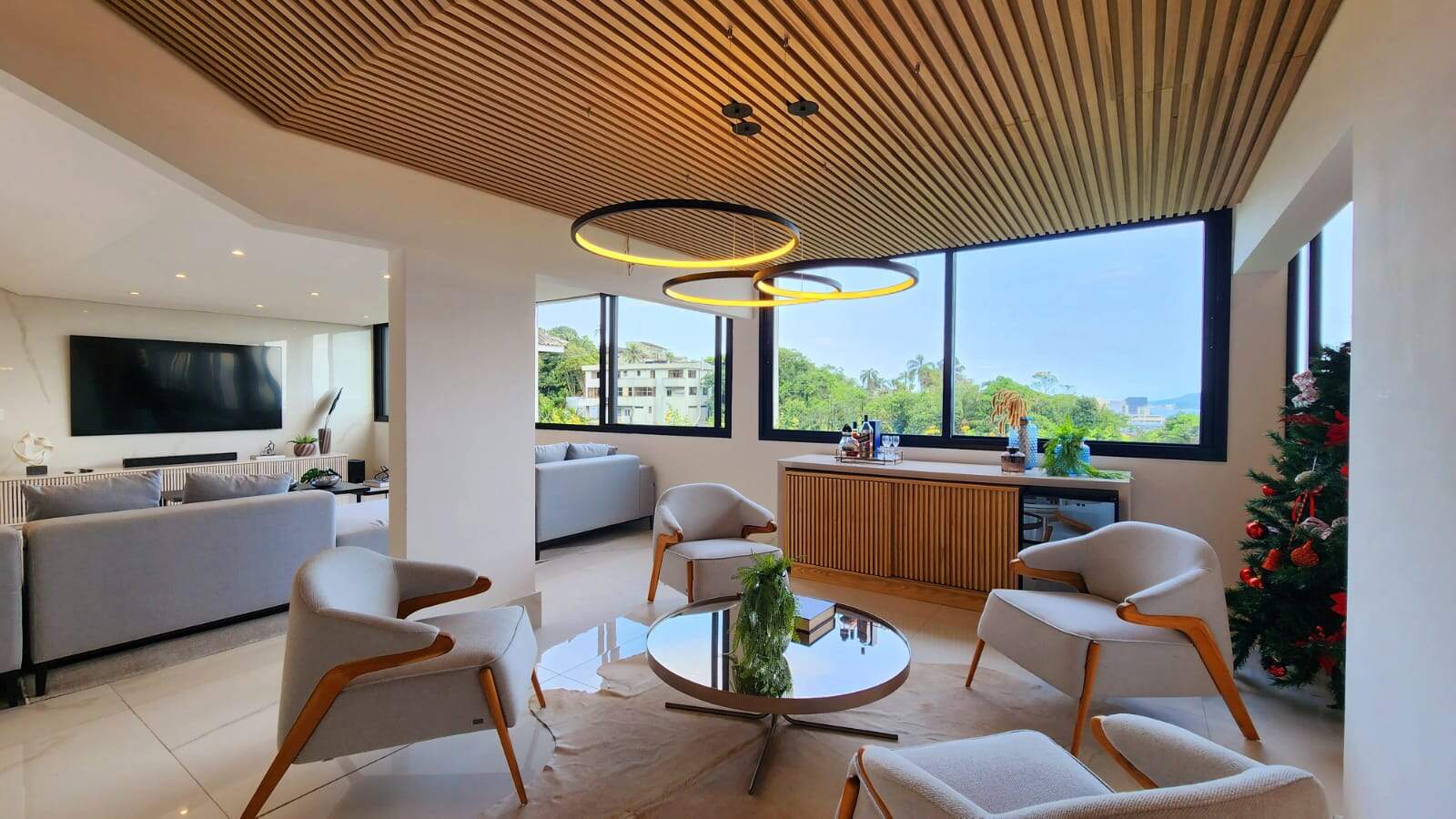 Casa para aluguel no Marapé: 