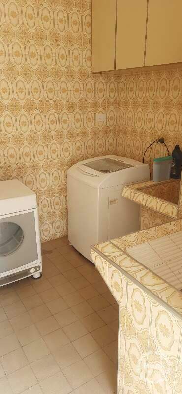 Casa para aluguel no Embaré: 