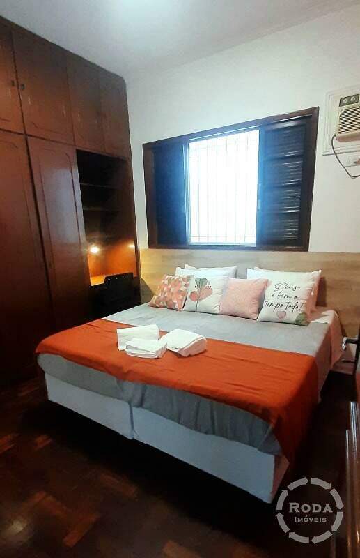 Casa para aluguel no Embaré: 