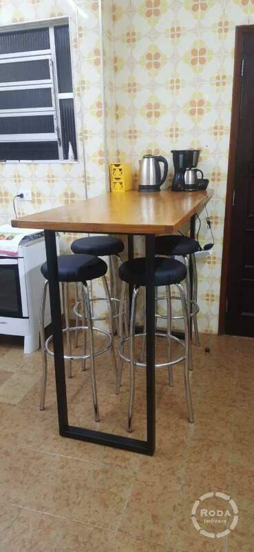 Casa para aluguel no Embaré: 