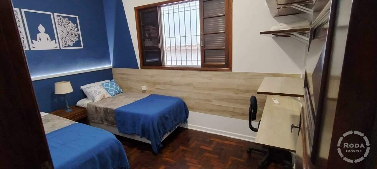 Casa para aluguel no Embaré: 