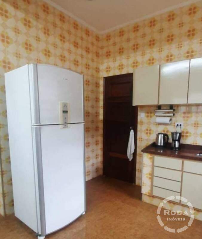 Casa para aluguel no Embaré: 