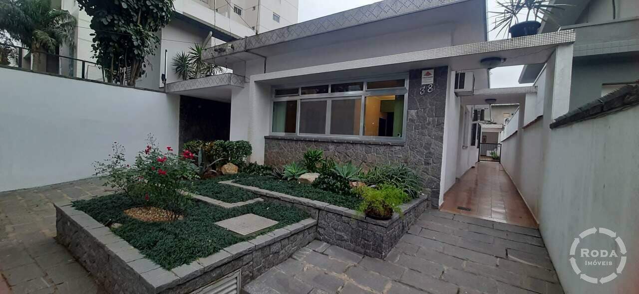 Casa para aluguel no Embaré: 