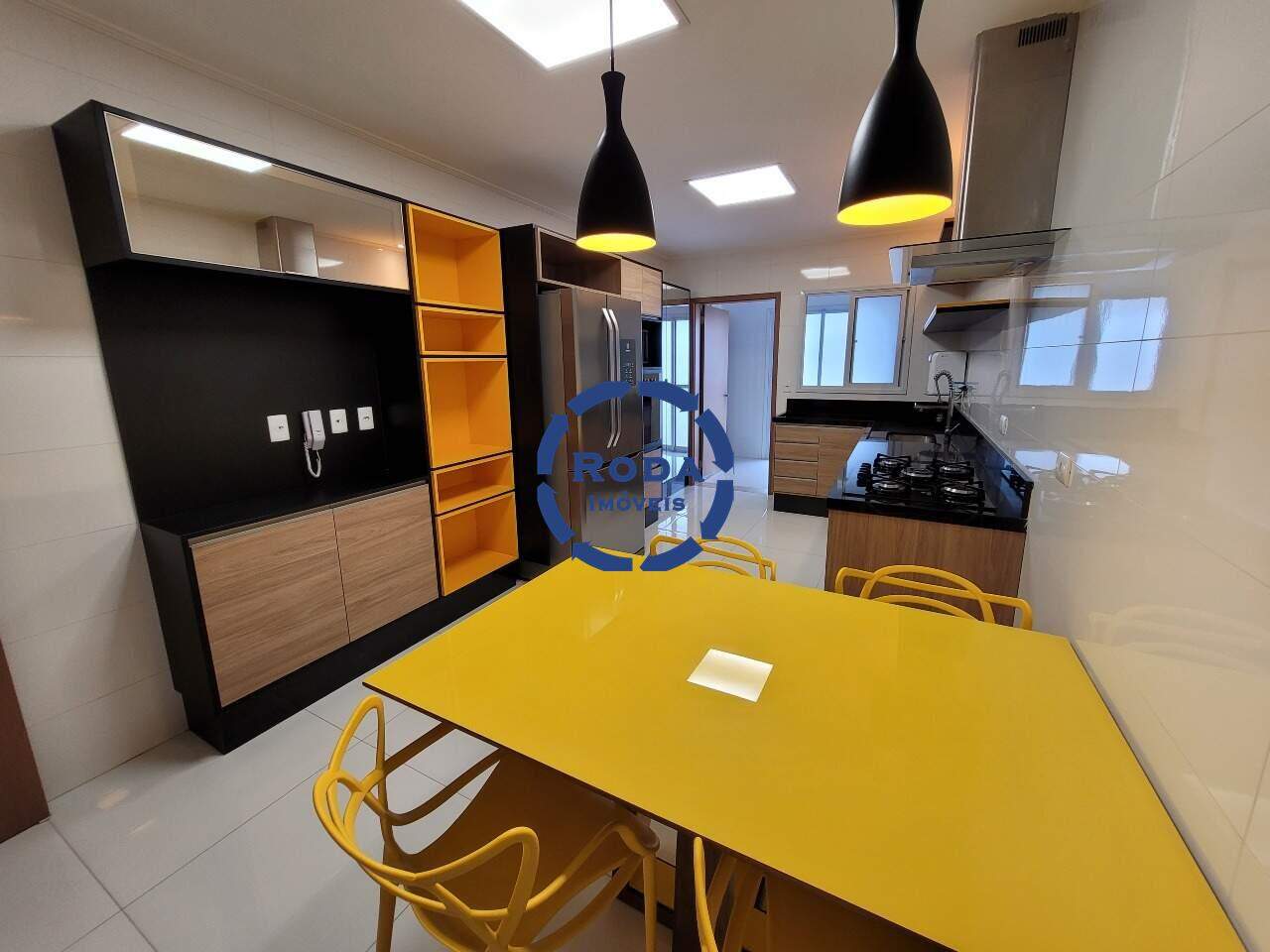 Apartamento à venda no Embaré: 