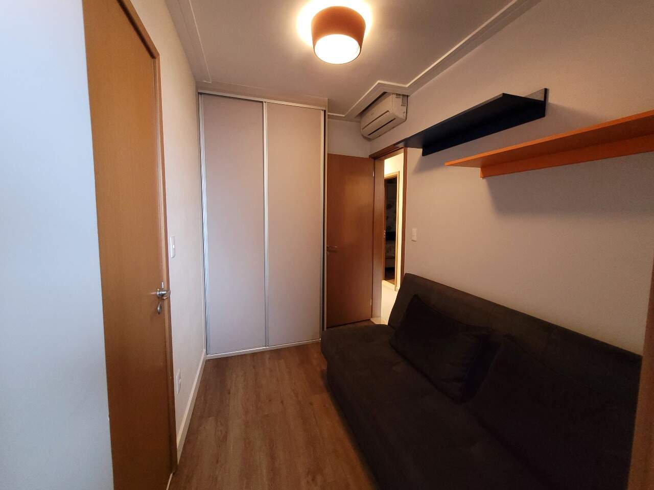 Apartamento à venda no Embaré: 
