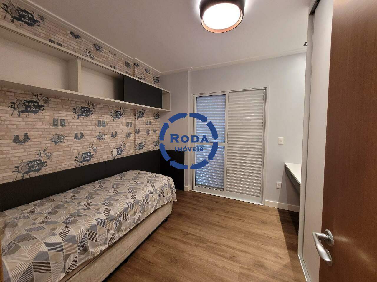 Apartamento à venda no Embaré: 