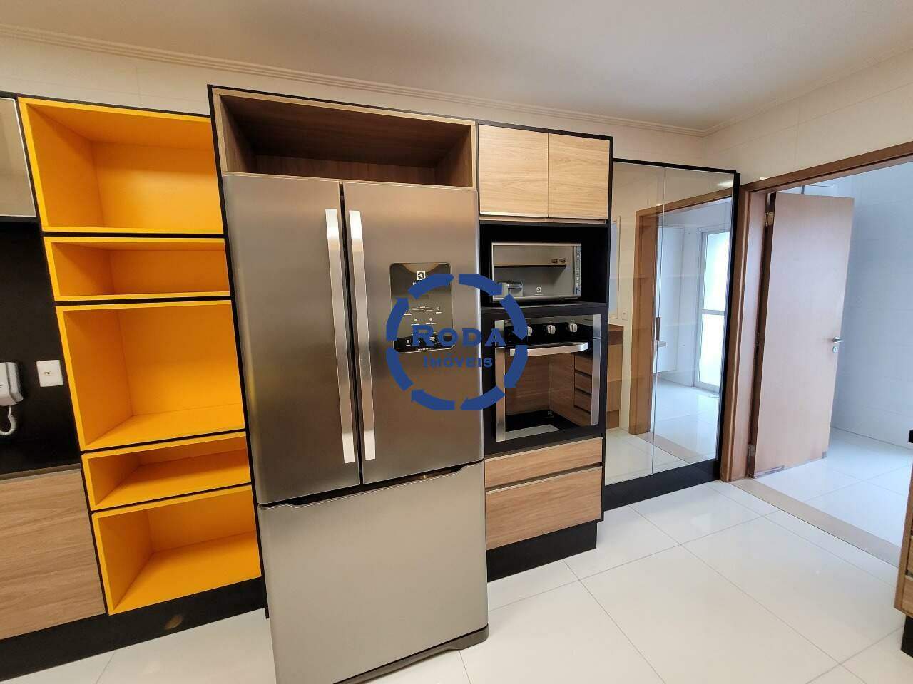 Apartamento à venda no Embaré: 