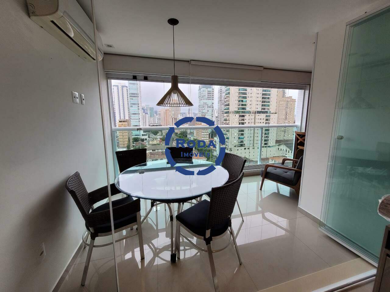 Apartamento à venda no Embaré: 