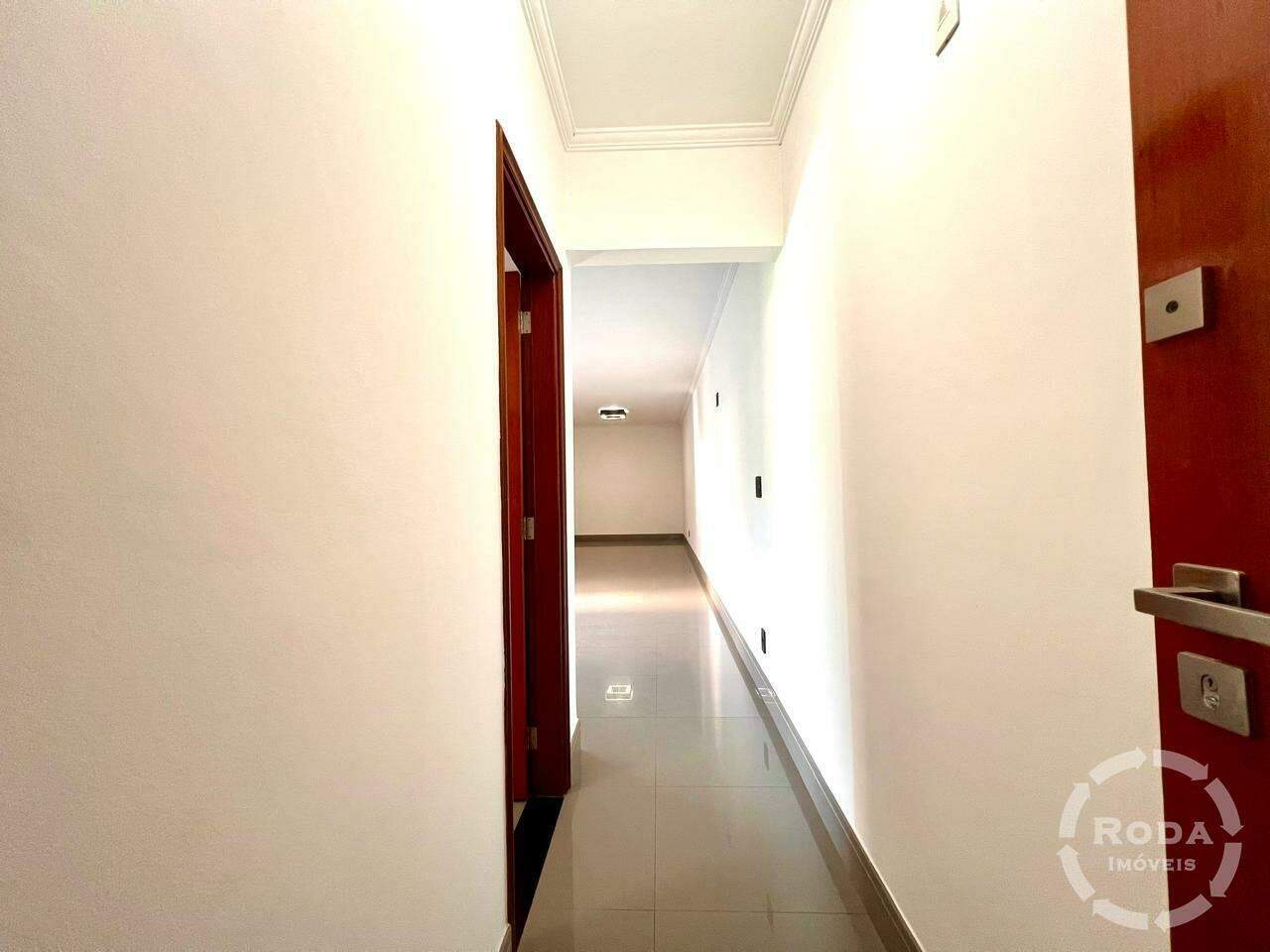 Apartamento à venda no Ponta da Praia: 