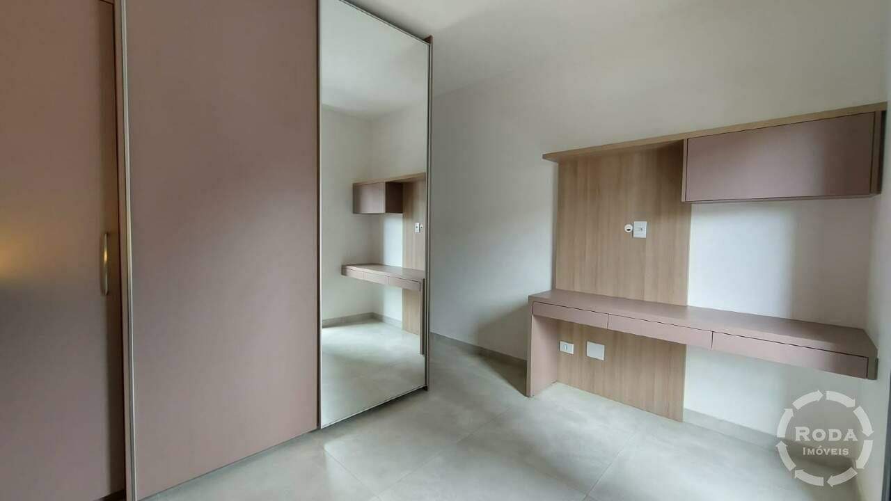 Sobrado Geminado à venda no Boqueirão: 