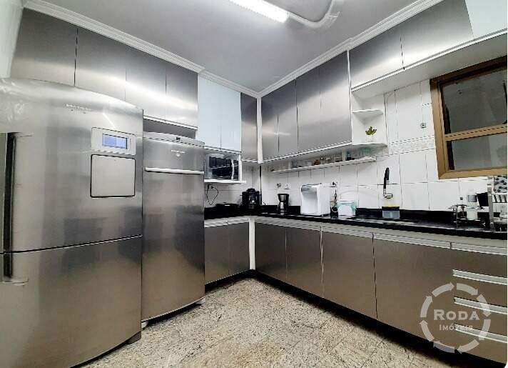 Apartamento à venda no Embaré: Cozinha com planejados