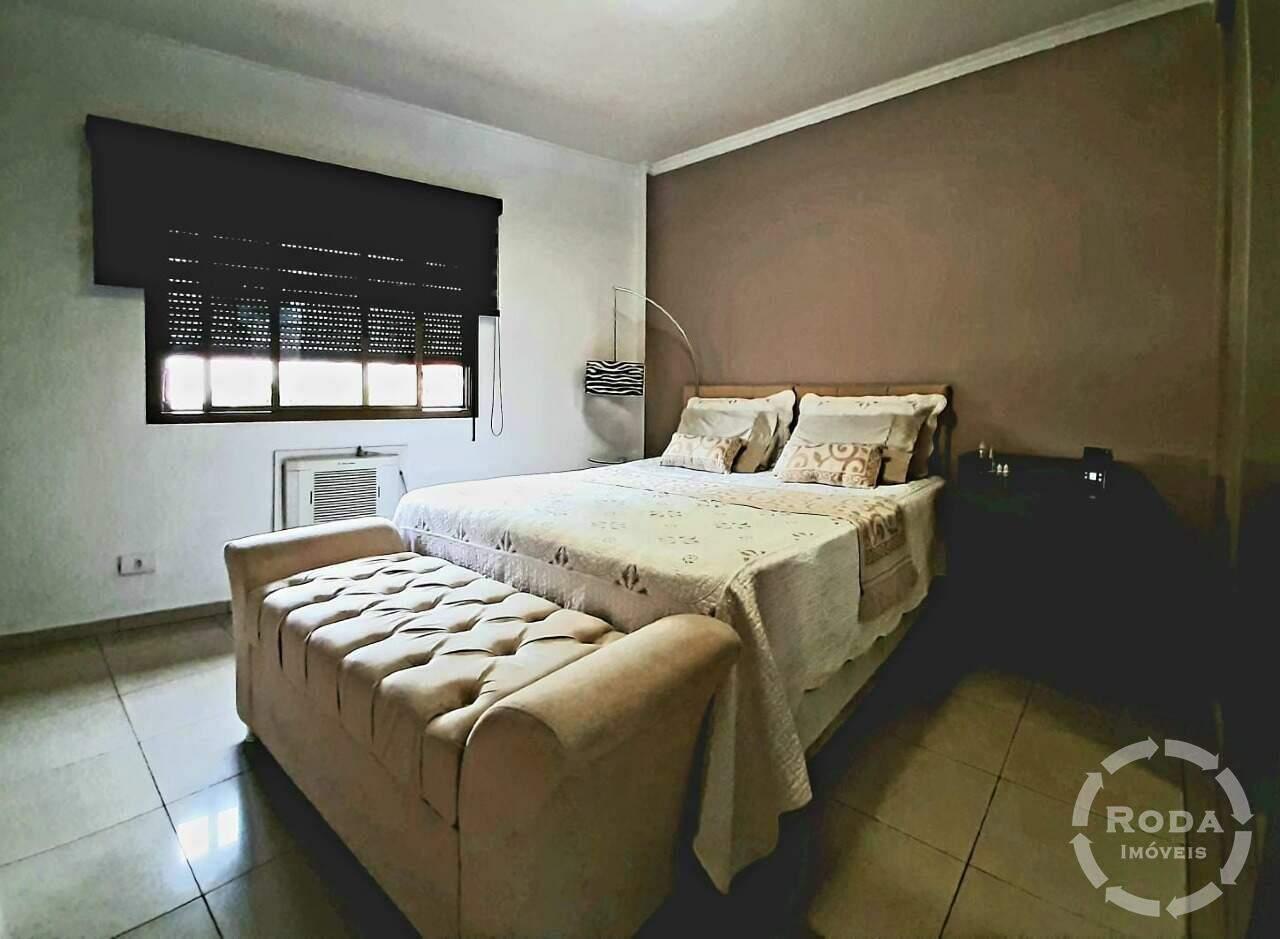 Apartamento à venda no Embaré: suíte principal