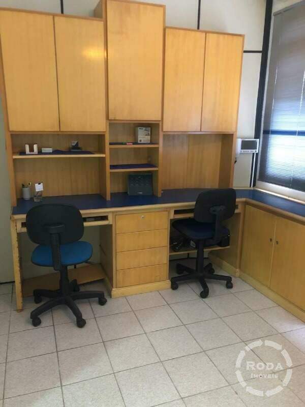 Conjunto Comercial para aluguel no Vila Mathias: 