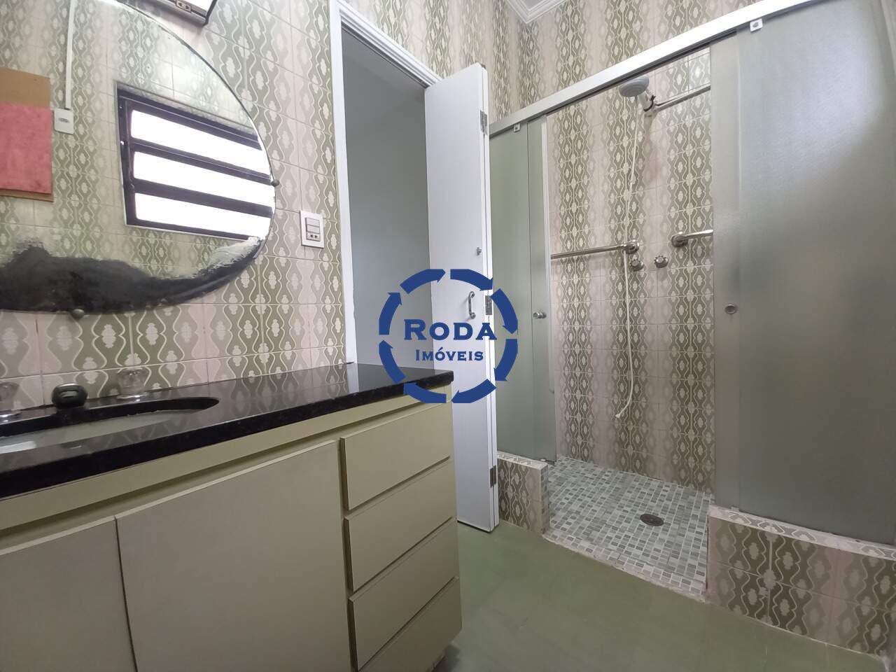 Sobrado à venda no Embaré: 