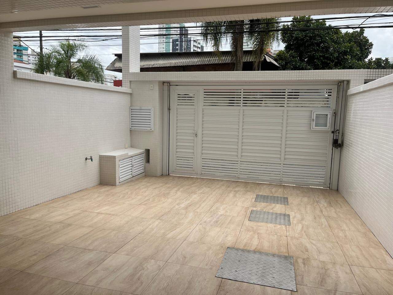 Casa à venda no Ponta da Praia: 
