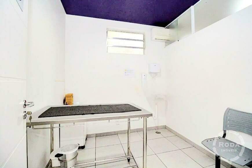 Casa à venda no Embaré: 