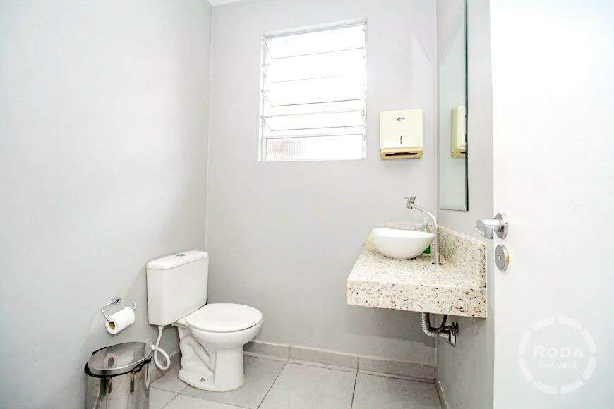 Casa à venda no Embaré: 