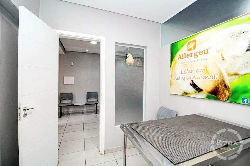 Casa à venda no Embaré: 