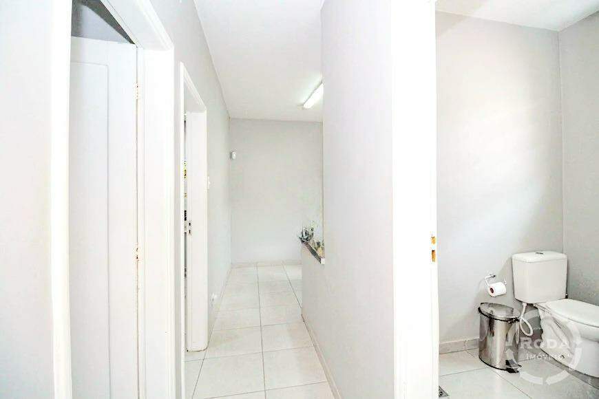 Casa à venda no Embaré: 