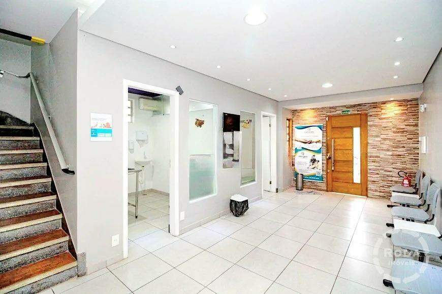 Casa à venda no Embaré: 