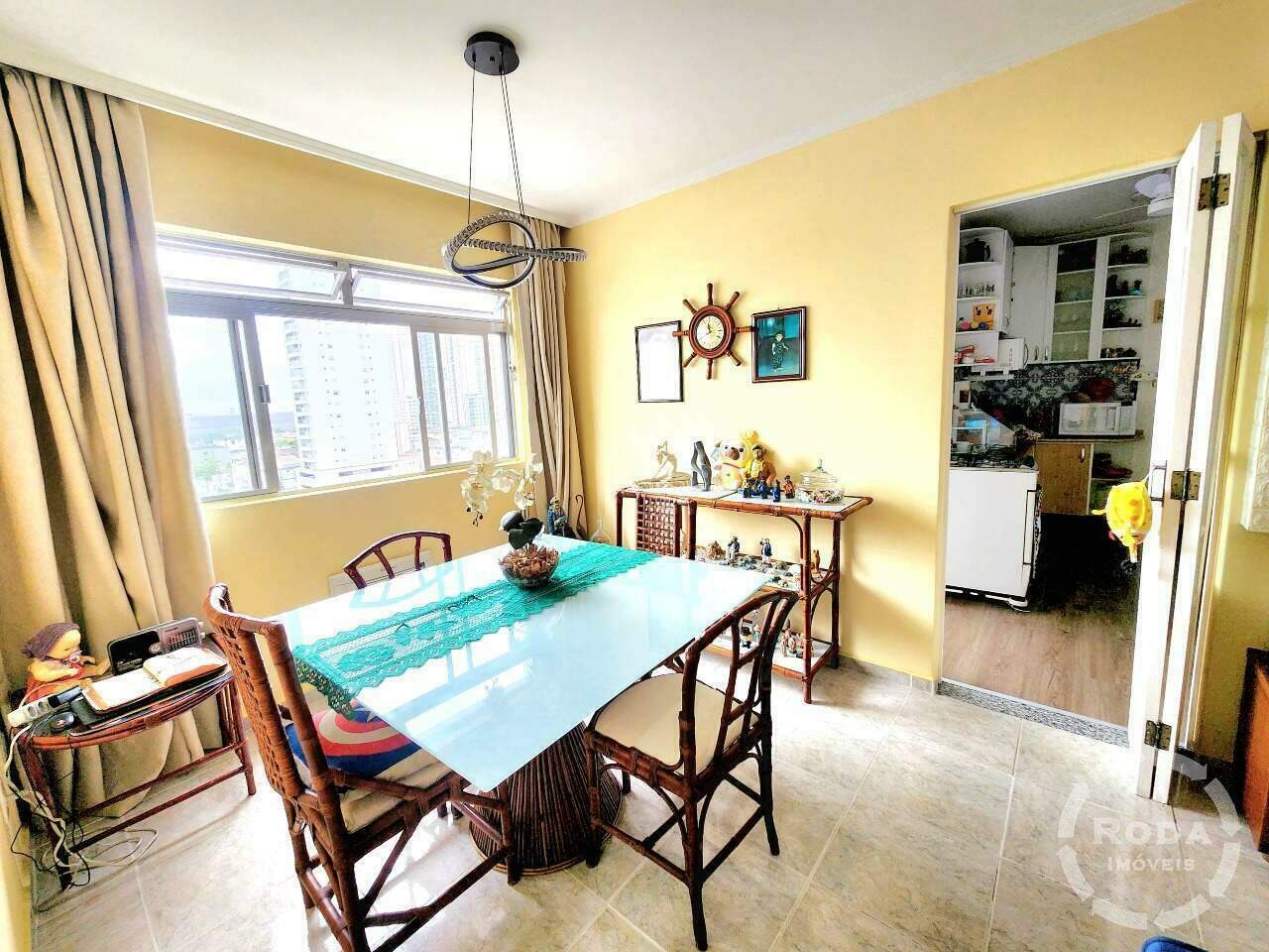 Apartamento à venda no Ponta da Praia: 