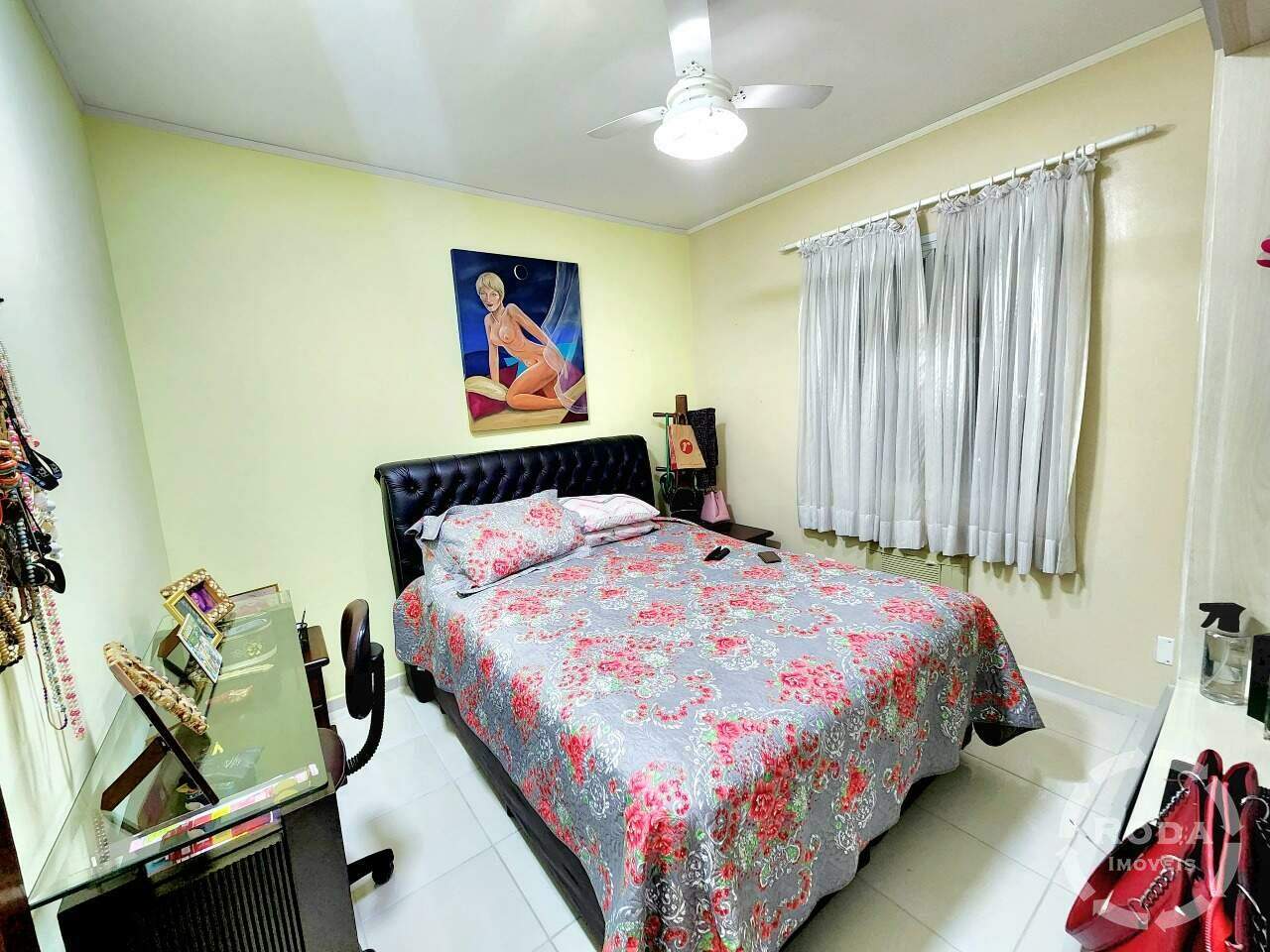 Apartamento à venda no Ponta da Praia: 
