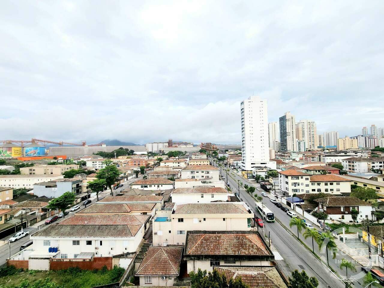 Apartamento à venda no Ponta da Praia: 