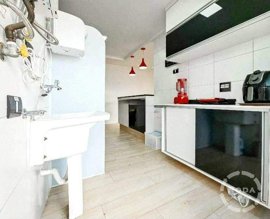 Apartamento à venda no Ponta da Praia: 