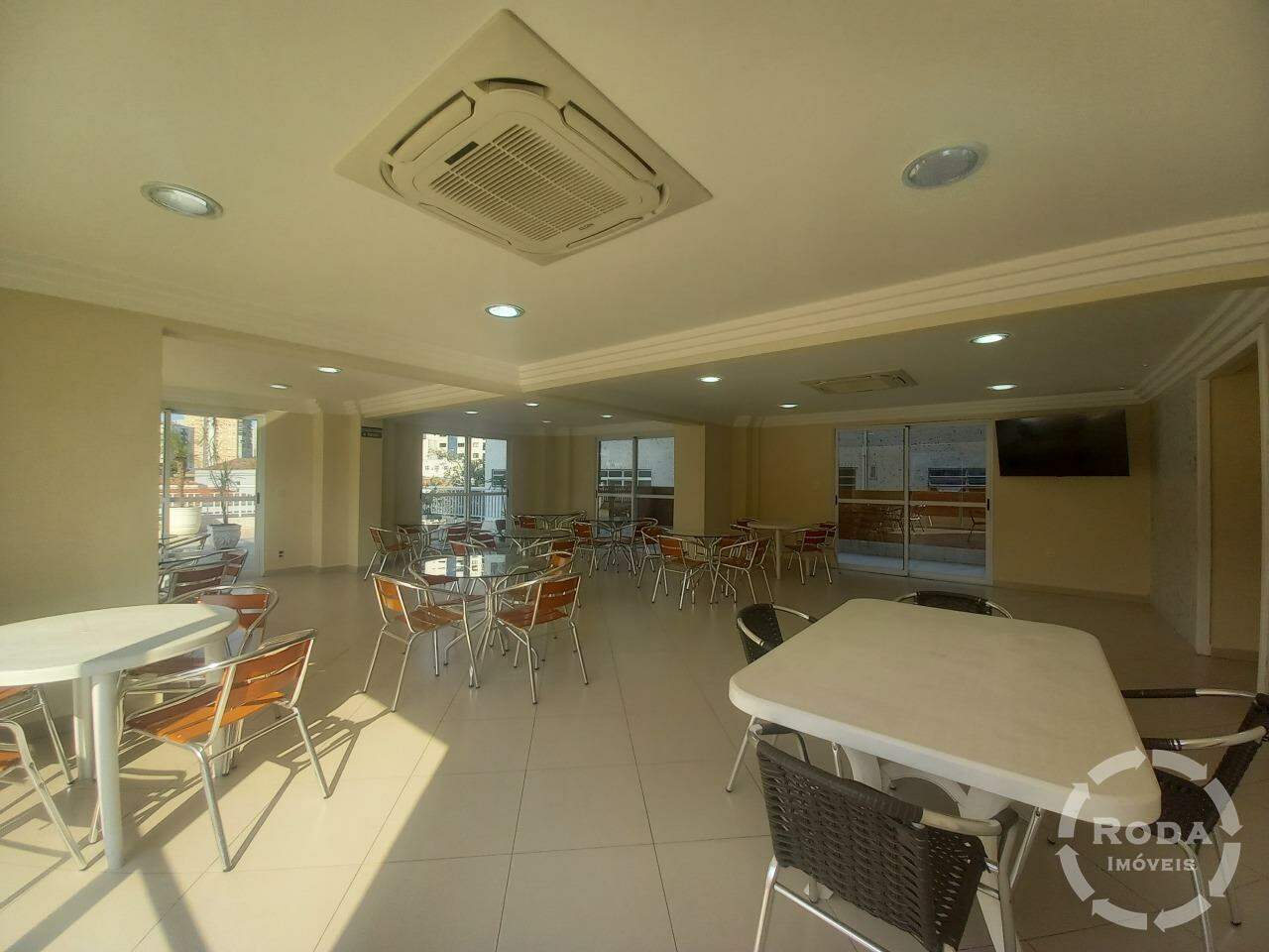 Apartamento à venda no Ponta da Praia: 