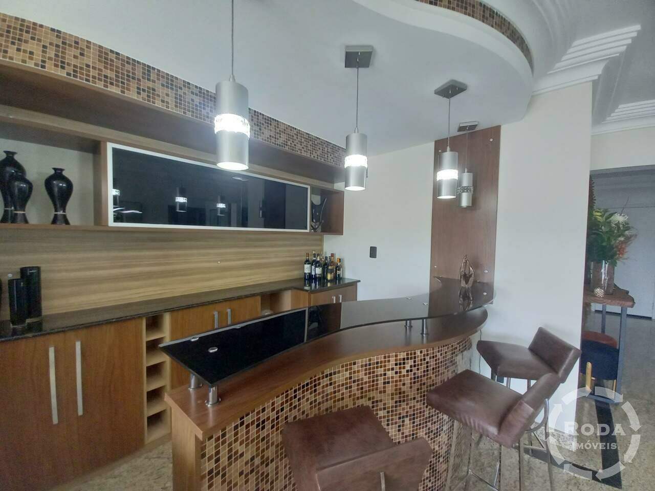 Apartamento à venda no Ponta da Praia: 