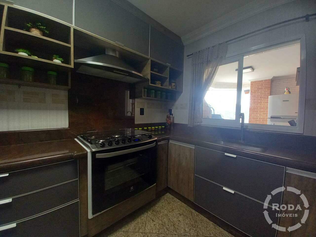 Apartamento à venda no Ponta da Praia: 