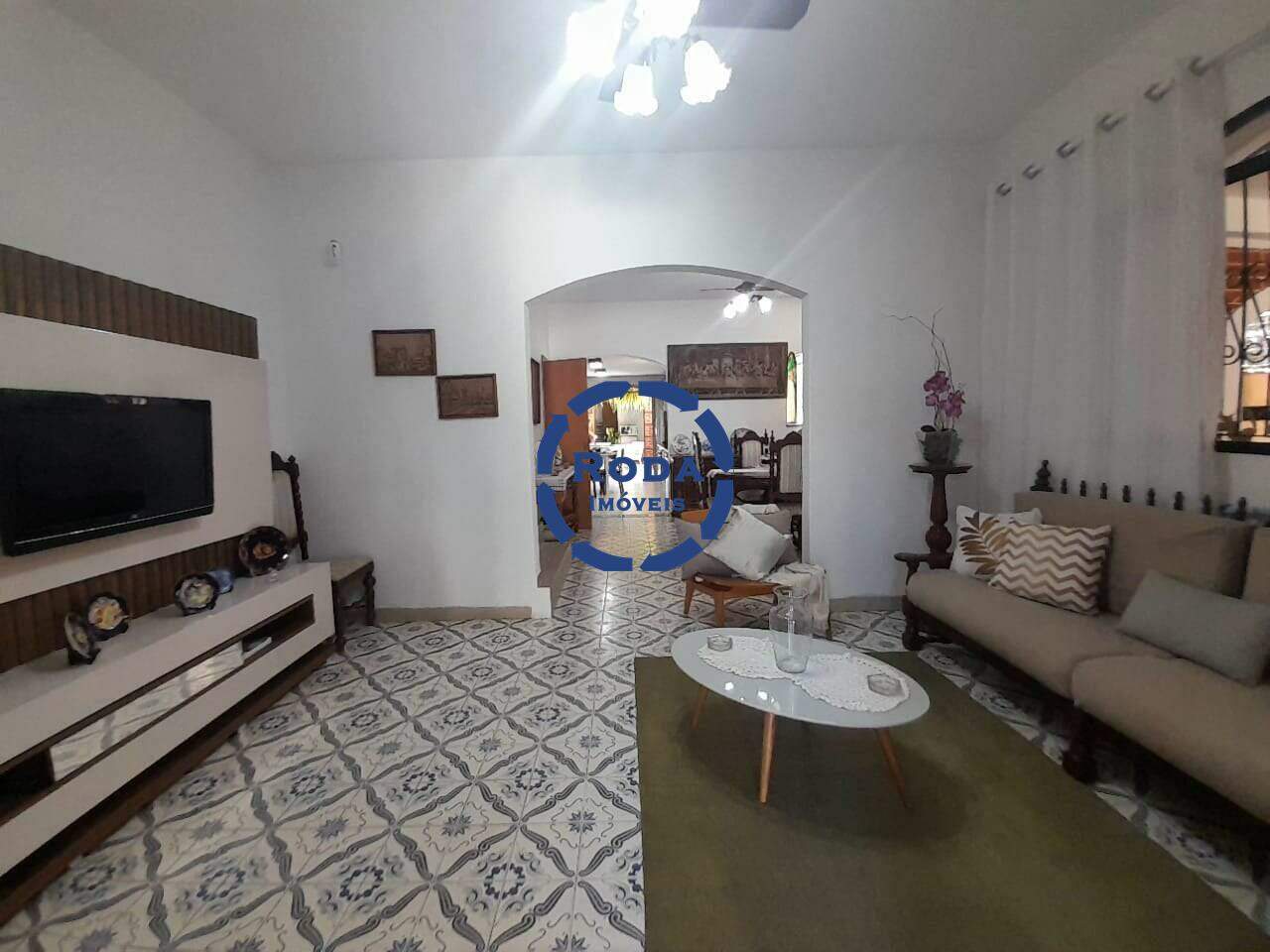 Casa à venda no Embaré: 