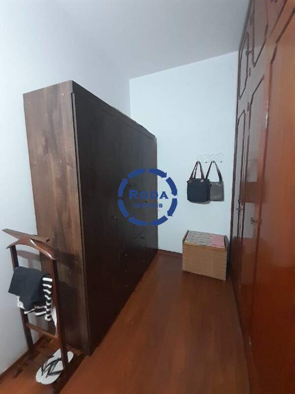 Casa à venda no Embaré: 