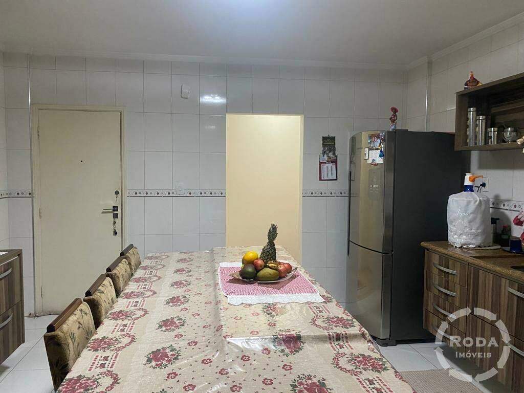 Apartamento à venda no Ponta da Praia: 