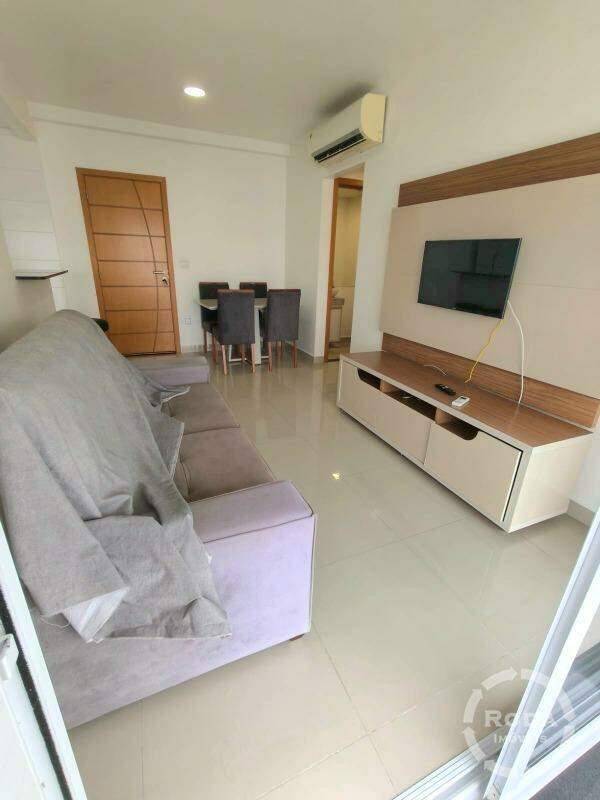 Apartamento para aluguel no Embaré: 
