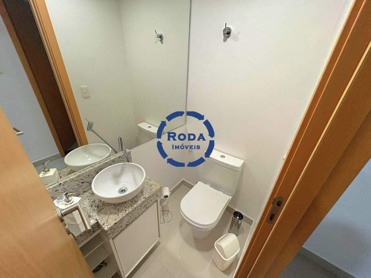 Apartamento para aluguel no Embaré: