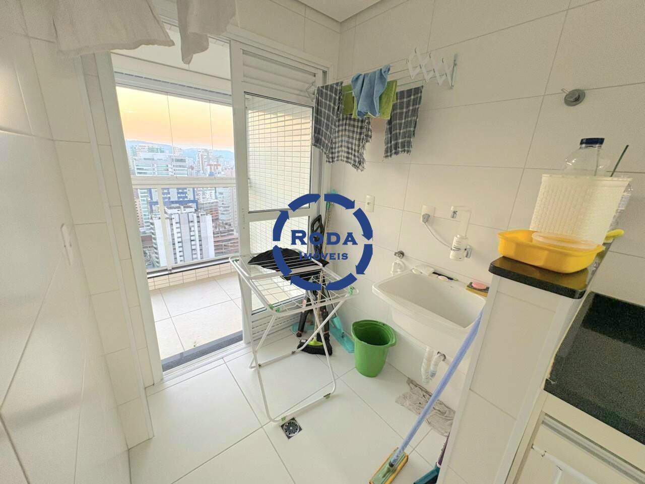 Apartamento para aluguel no Embaré: