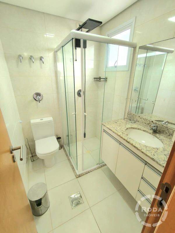 Apartamento para aluguel no Embaré: 