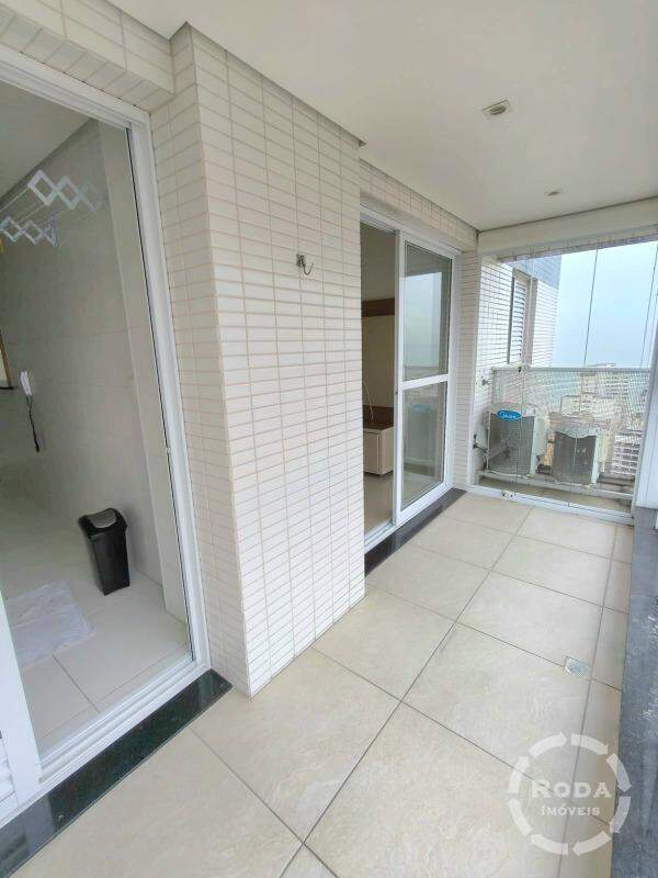 Apartamento para aluguel no Embaré: 
