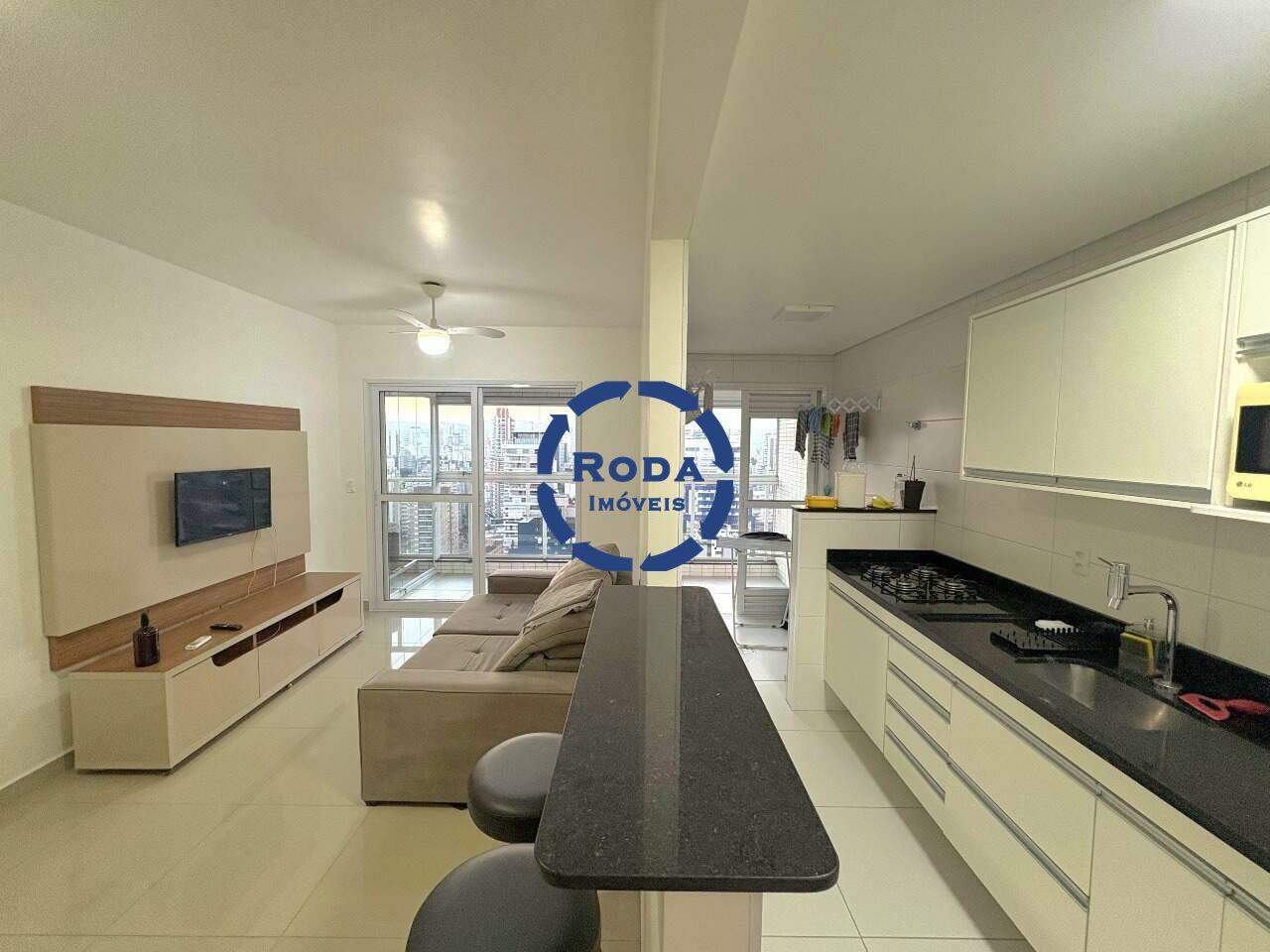 Apartamento para aluguel no Embaré: