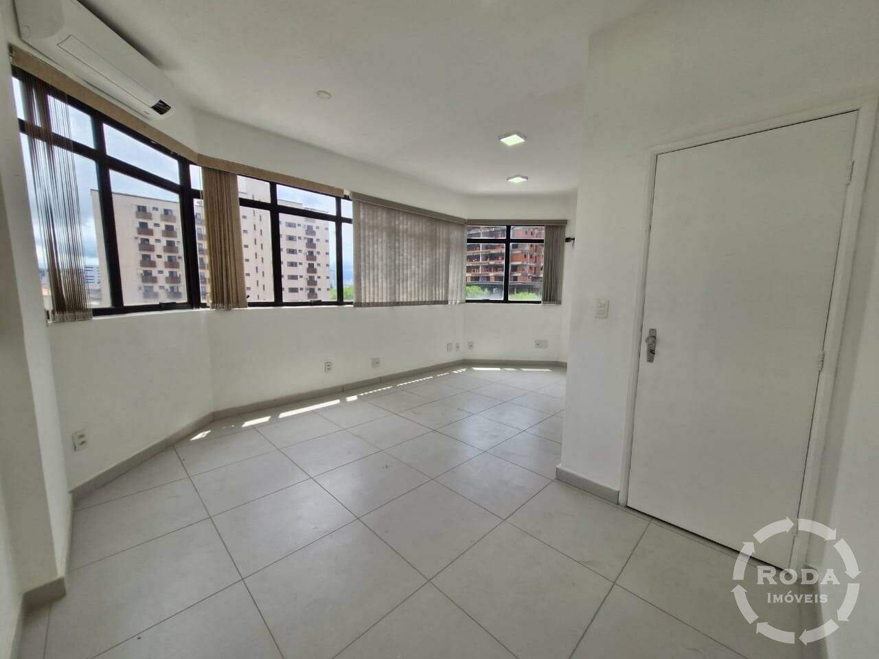 Sala para aluguel no Pompéia: 