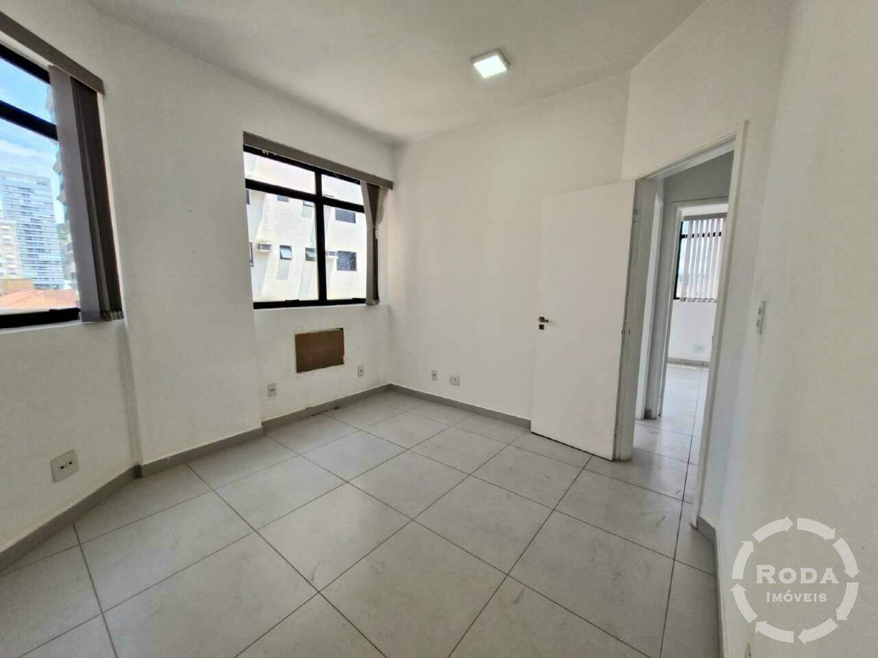 Sala para aluguel no Pompéia: 