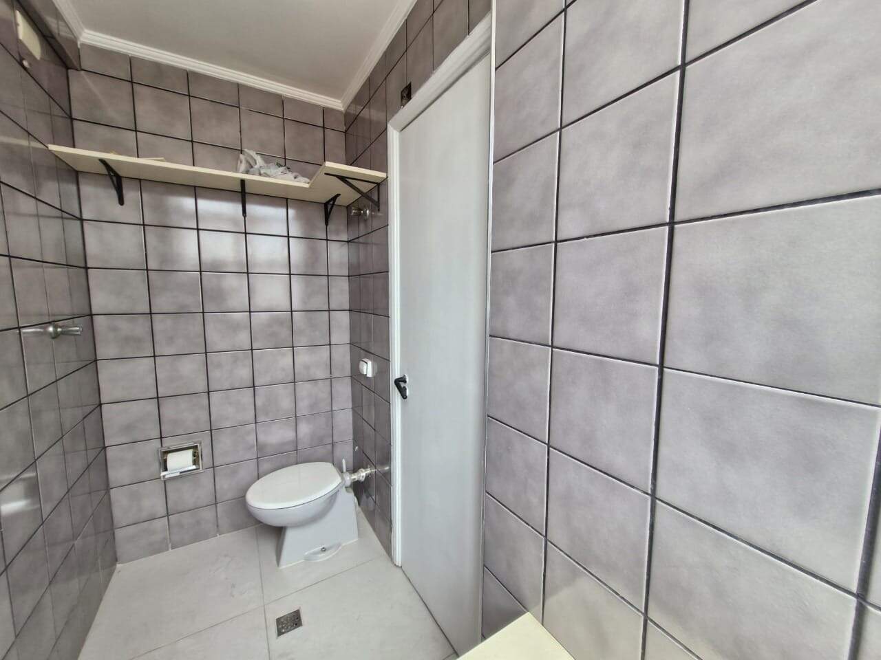 Sala para aluguel no Pompéia: 