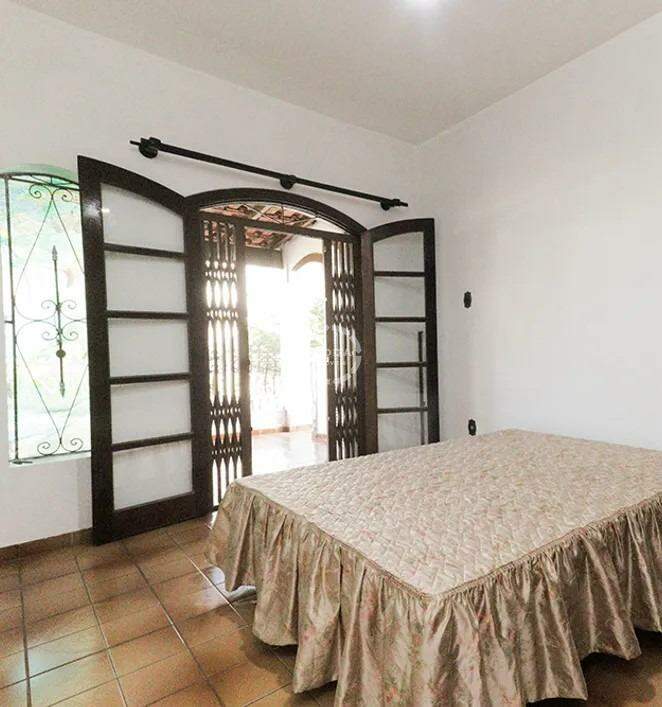 Sobrado à venda no Campo Grande: 