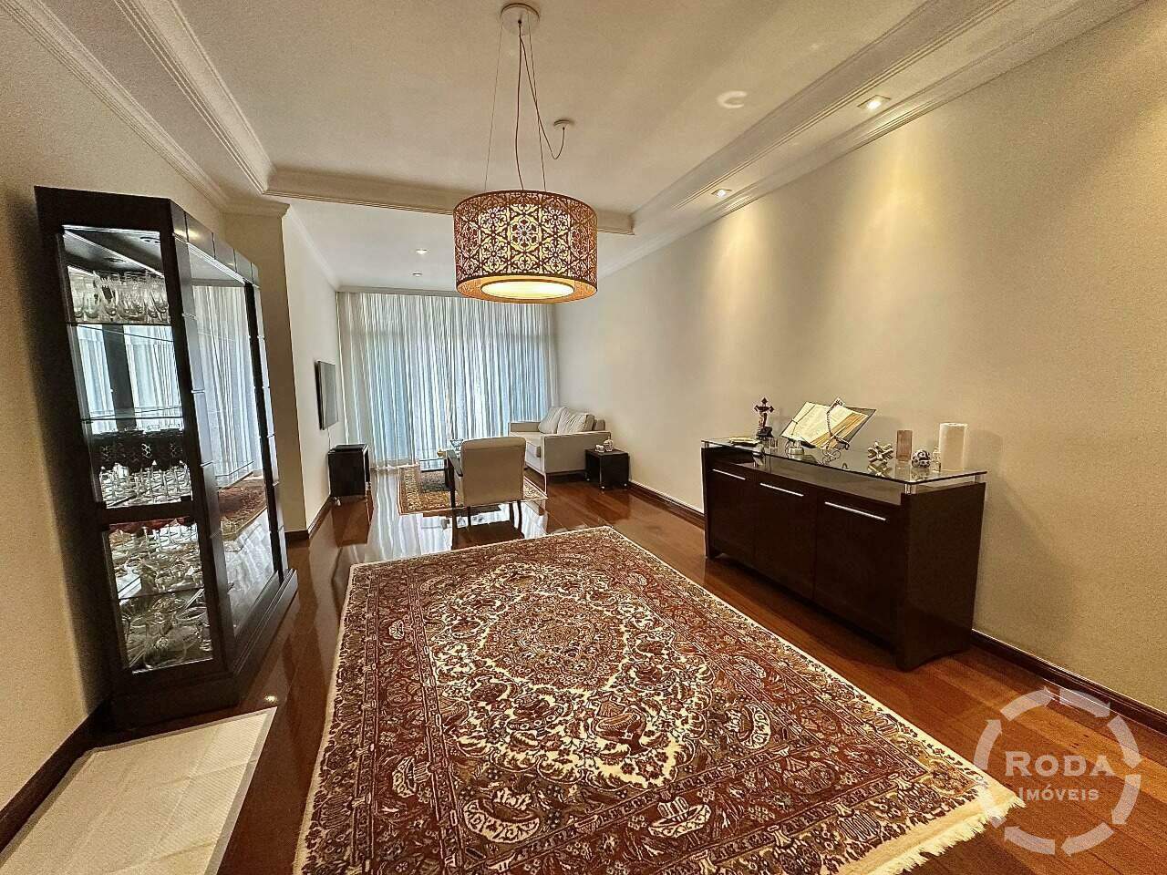 Cobertura à venda no Ponta da Praia: 